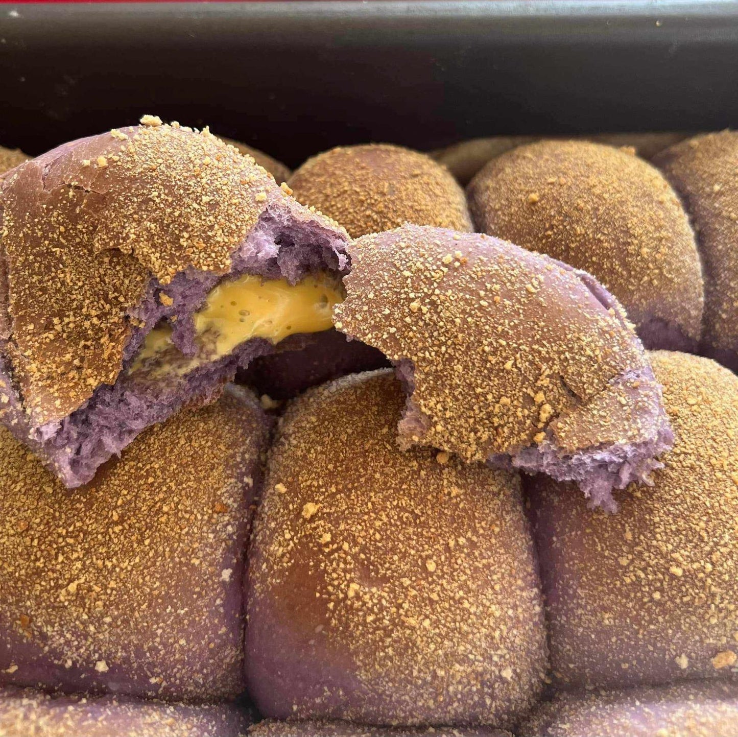 Ube cheese pandesal 9pcs